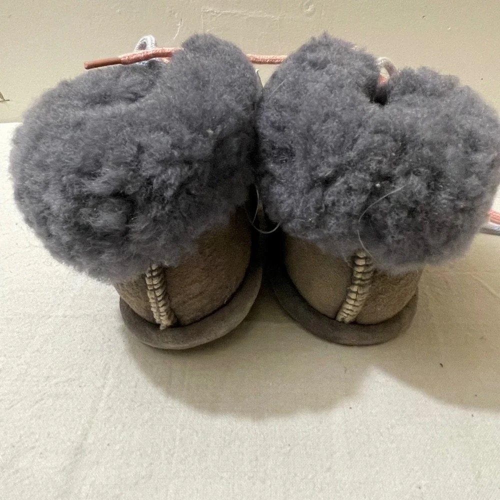 Australian Genuine Sheepskin Slippers Baby Medium Gray Cozy Warm Winter Boots‎